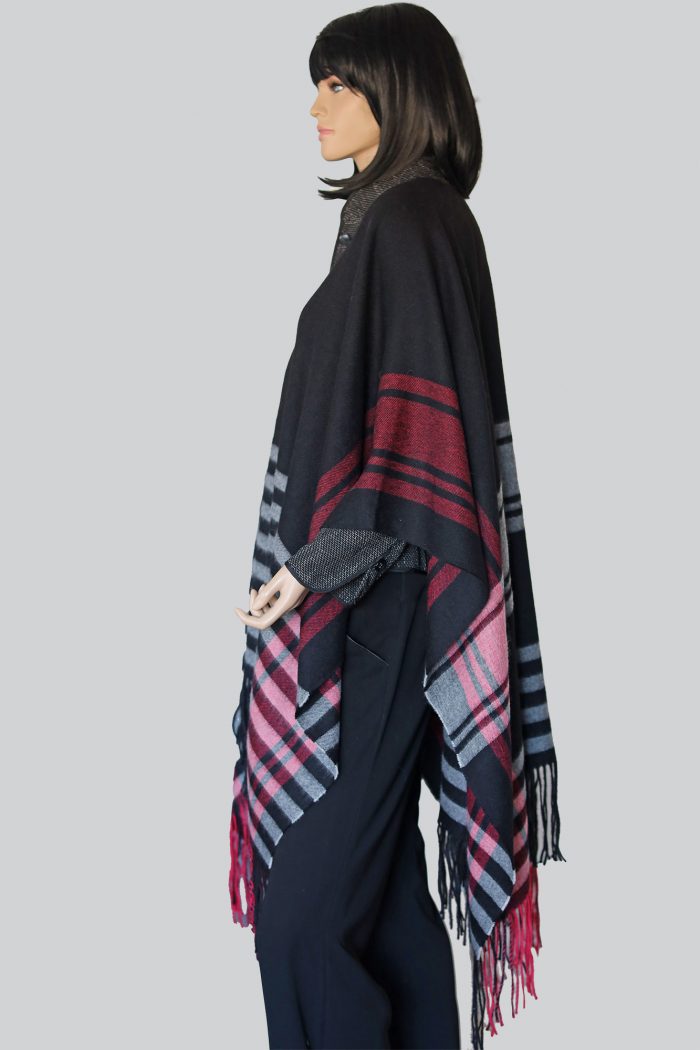 Cape Baby Alpaka, gestreift, Ariasdepetri Luxuriöses Cape aus 100% Baby Alpaka – Stil, Komfort und Nachhaltigkeit in einem