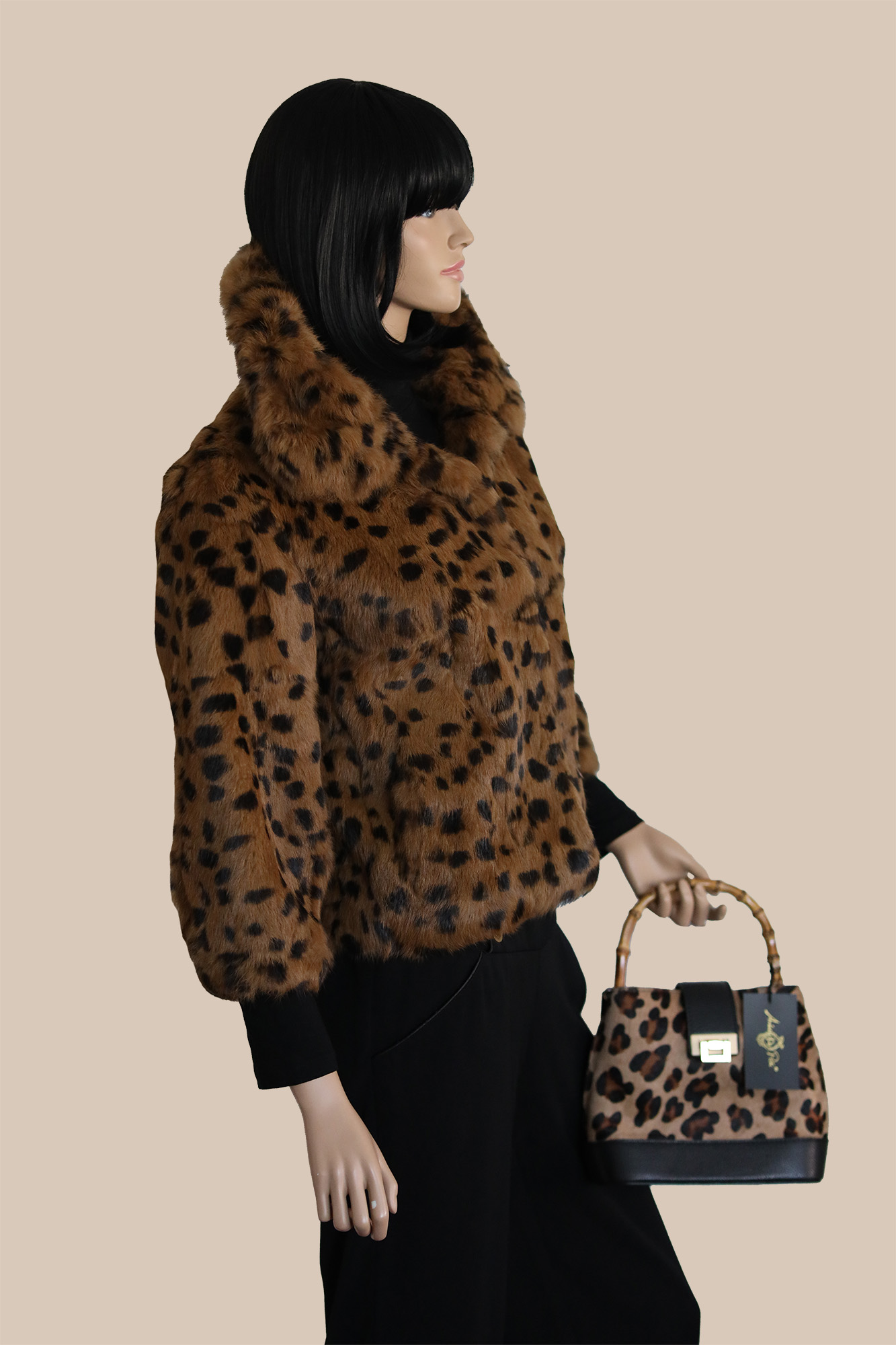 Exklusive Damen Pelzjacke in Leopardenmuster - Arias De Petri, Echtpelz